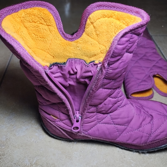 Columbia Girl's Purple Waterproof 200 Grams Insulated Winter Boots Size 3 - Picture 3 of 9
